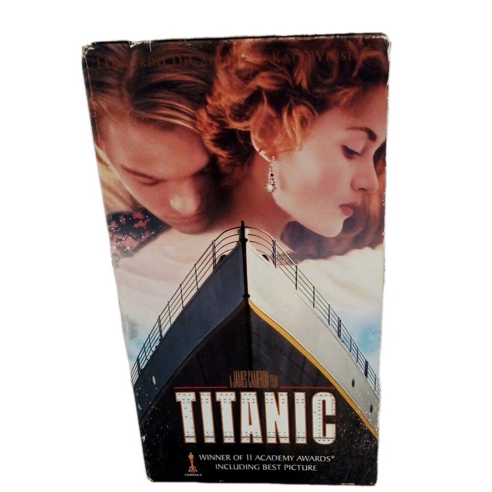 Titanic Academy Award Winning Movie VHS set